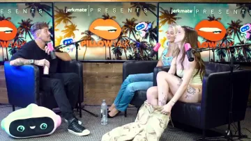 Dainty Wilder Nude Squirt On Podcast OnlyFans Video Leaked - Image 7