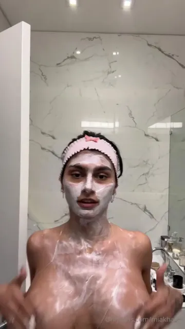Mia Khalifa Nude Shower Prep OnlyFans Video Leaked - Image 13