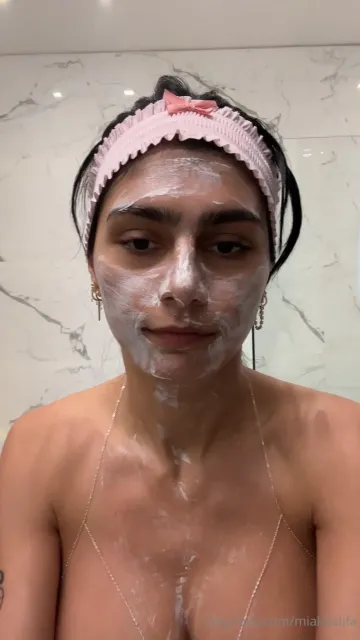 Mia Khalifa Nude Shower Prep OnlyFans Video Leaked - Image 9
