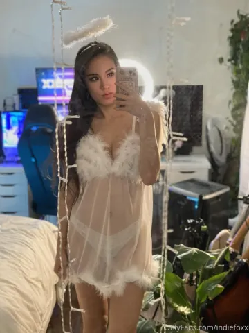 Indiefoxx Angel Lingerie Selfies Onlyfans Set Leaked - Image 4