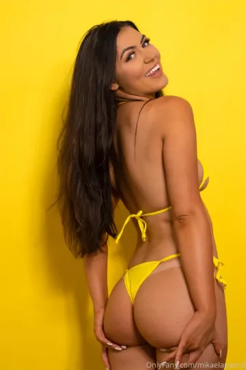 Mikaela Pascal Tan Line Onlyfans Set Leaked - Image 3