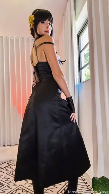 KittyPlays Sexy Yor Forger Cosplay Fansly Set Leaked - Image 24