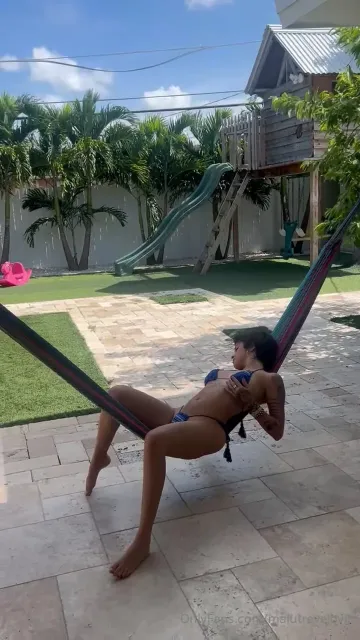 Malu Trevejo Bikini BTS Photoshoot Onlyfans Video Leaked - Image 4