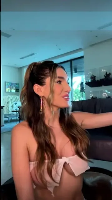 Lyna Perez Nude See-Through OnlyFans Livestream Leaked - Image 2