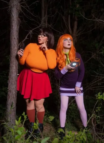 BishoujoMom Nude Velma Daphne Cosplay Fansly Set Leaked - Image 26