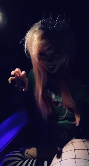 Belle Delphine Pussy Closeup Nude Onlyfans Set Leaked - Image 35